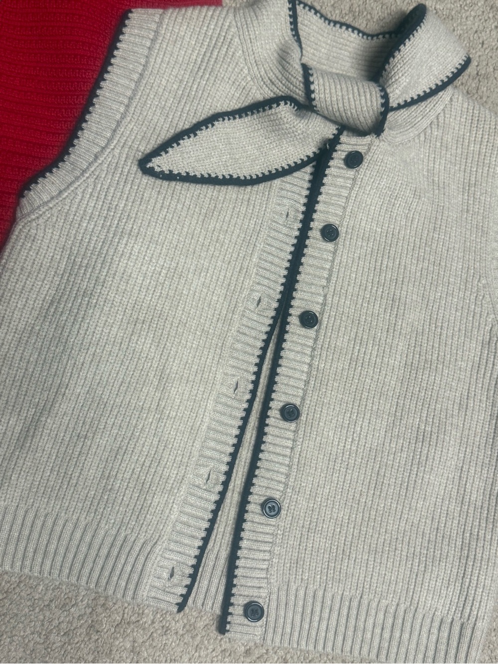 Commense Sweater Vests Small - Picture 2 of 5